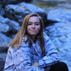 Meet your Posher, Grace